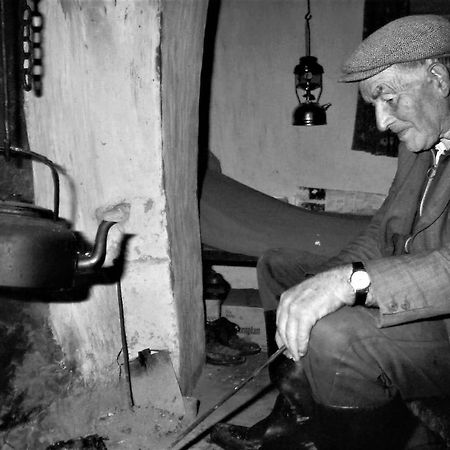 Teach Roisin-Traditional Irish Holiday Cottage In Malin Head. מראה חיצוני תמונה