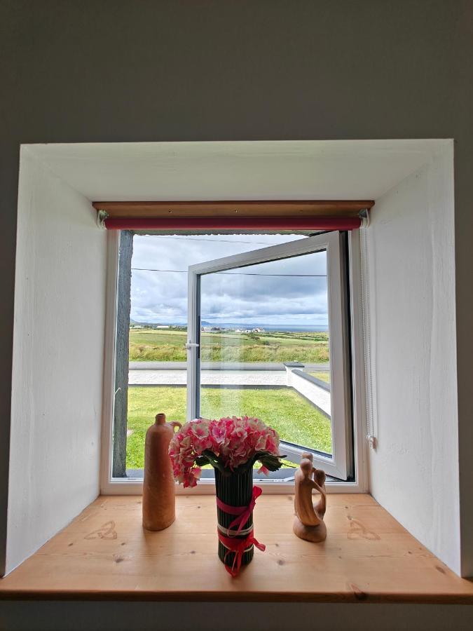 Teach Roisin-Traditional Irish Holiday Cottage In Malin Head. מראה חיצוני תמונה
