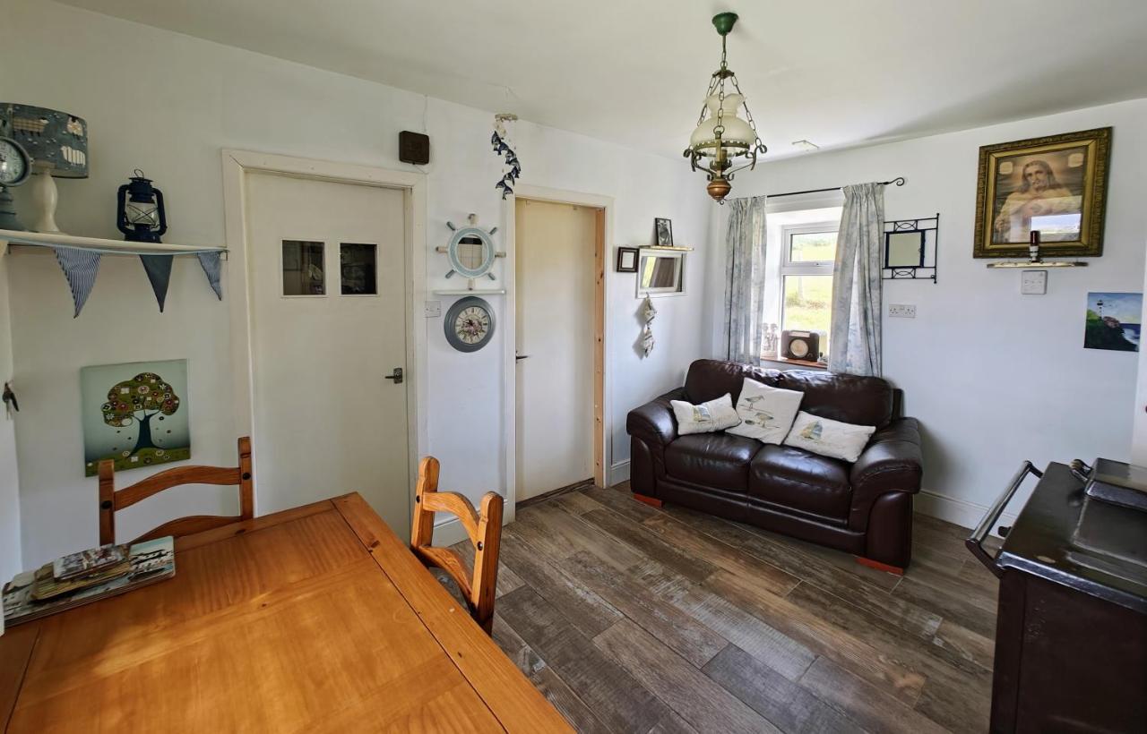 Teach Roisin-Traditional Irish Holiday Cottage In Malin Head. מראה חיצוני תמונה