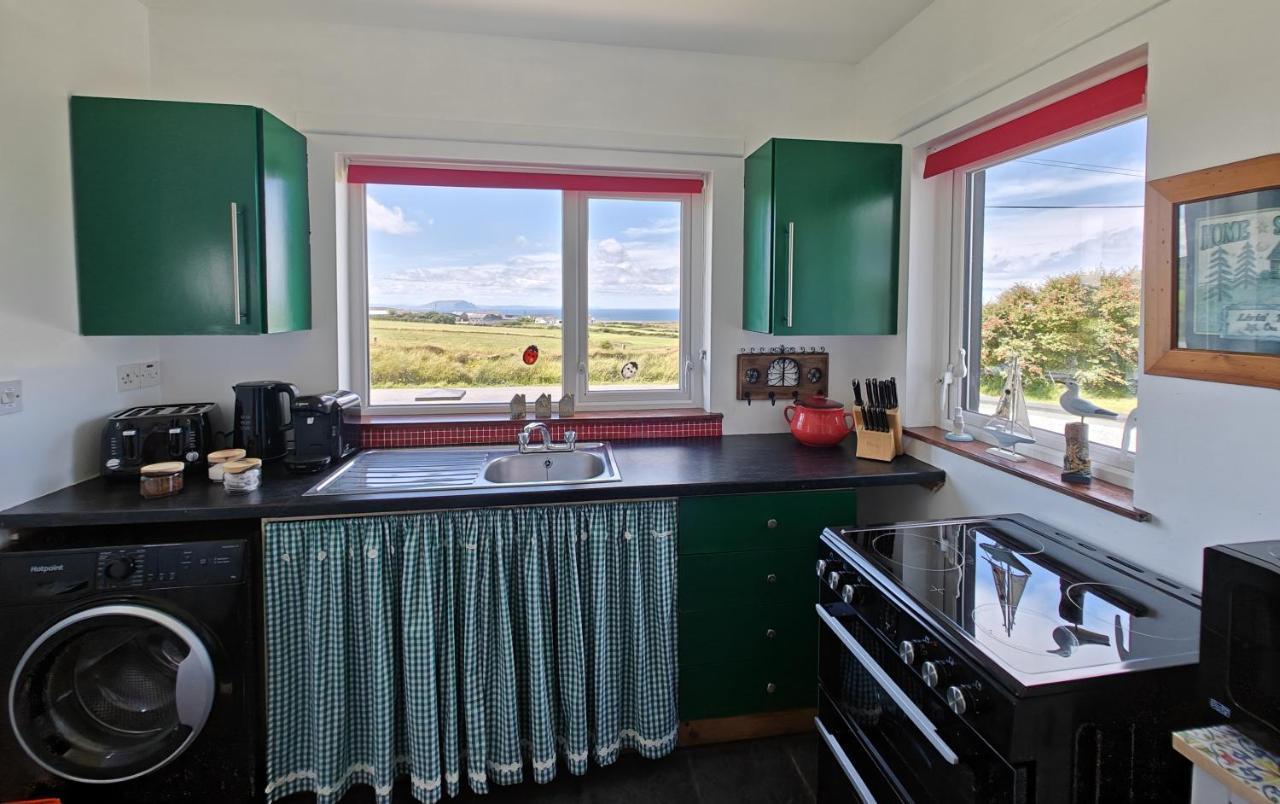Teach Roisin-Traditional Irish Holiday Cottage In Malin Head. מראה חיצוני תמונה