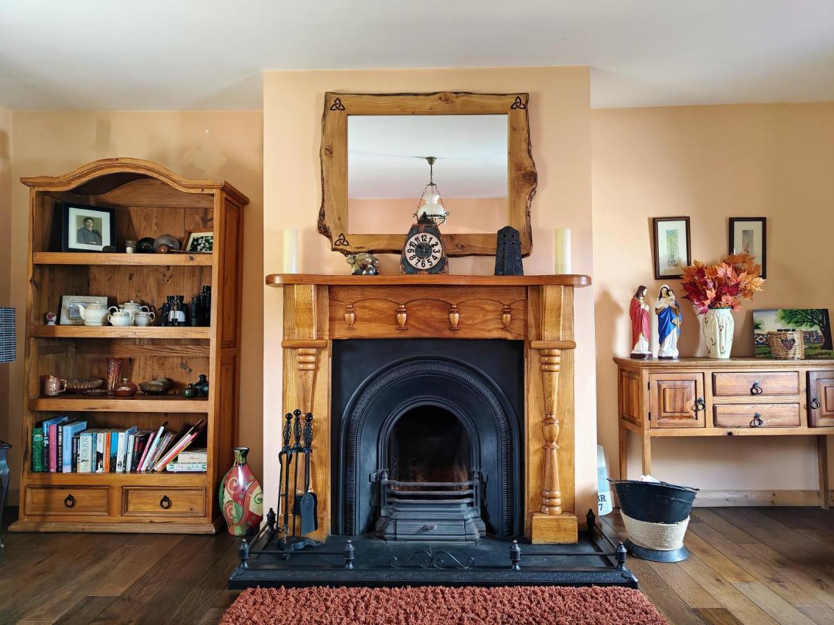 Teach Roisin-Traditional Irish Holiday Cottage In Malin Head. מראה חיצוני תמונה